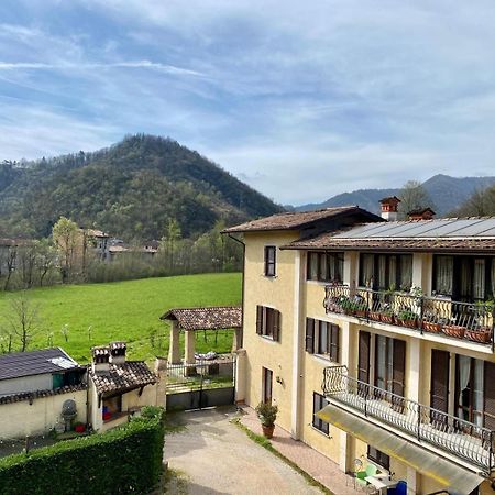 Agriturismo Rocca Dei Marchesi Sabbio Chiese Eksteriør billede