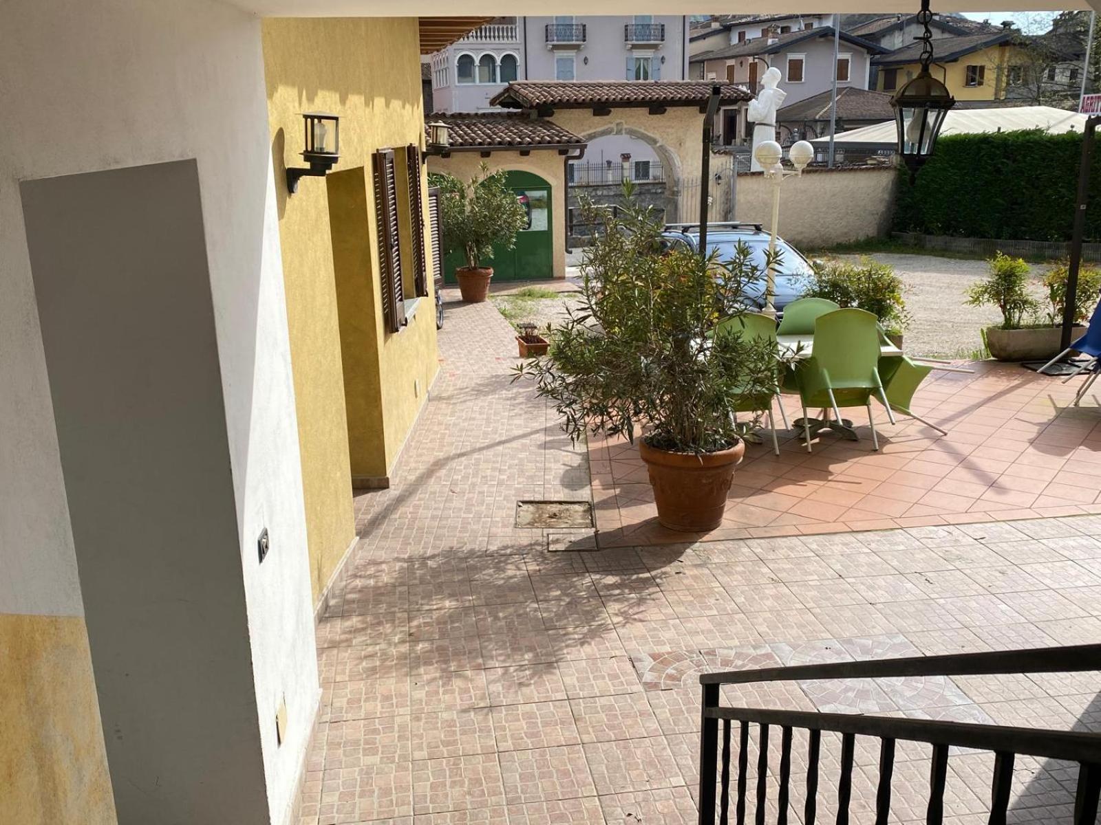 Agriturismo Rocca Dei Marchesi Sabbio Chiese Eksteriør billede
